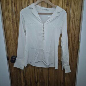 Women's Blouse by Abercrombie & Fitch in a white color, size XS
